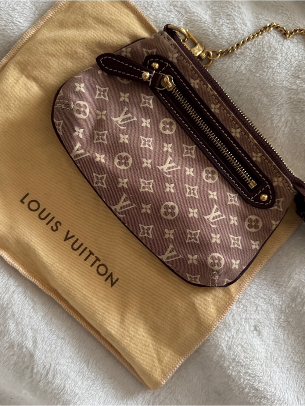 Louis Vuitton Brown Monogram Mini Pochette with Gold Chain msrp 998$